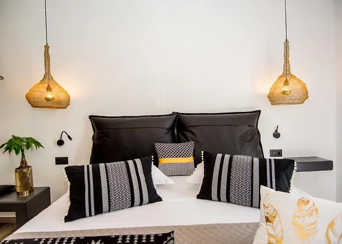 Apartment A & B Minimal ιι With Sea View In *