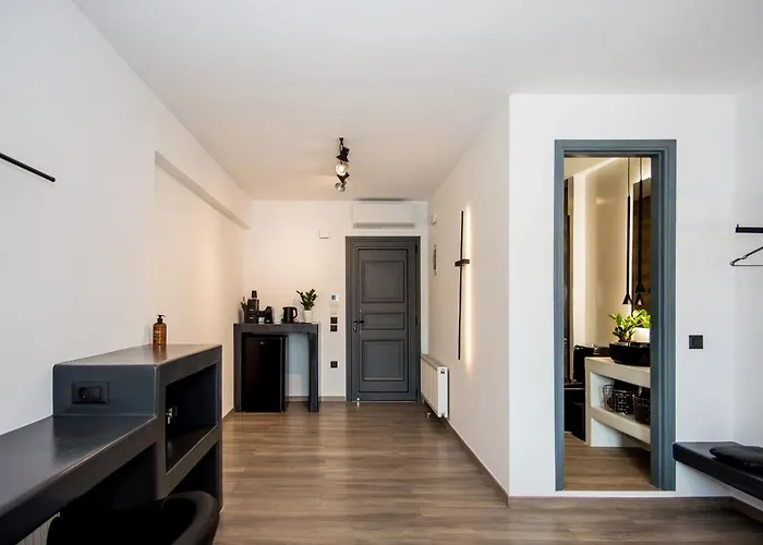 Apartment A & B Minimal ιι With Sea View In *