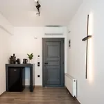 A&b Minimal ιι With Sea View In Διαμέρισμα *